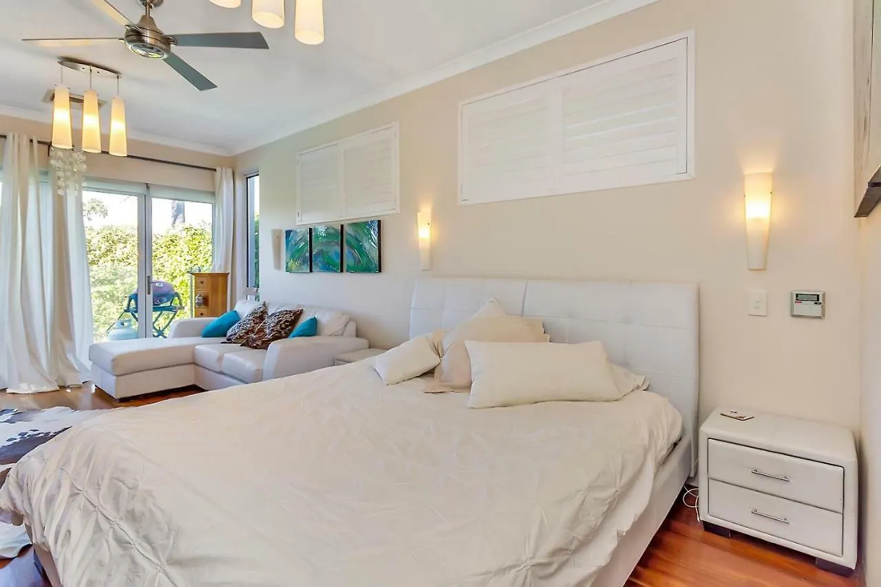 Resort-Style Home Perth Holiday home